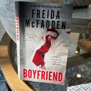 The Boyfriend by Freida McFadden Paperback